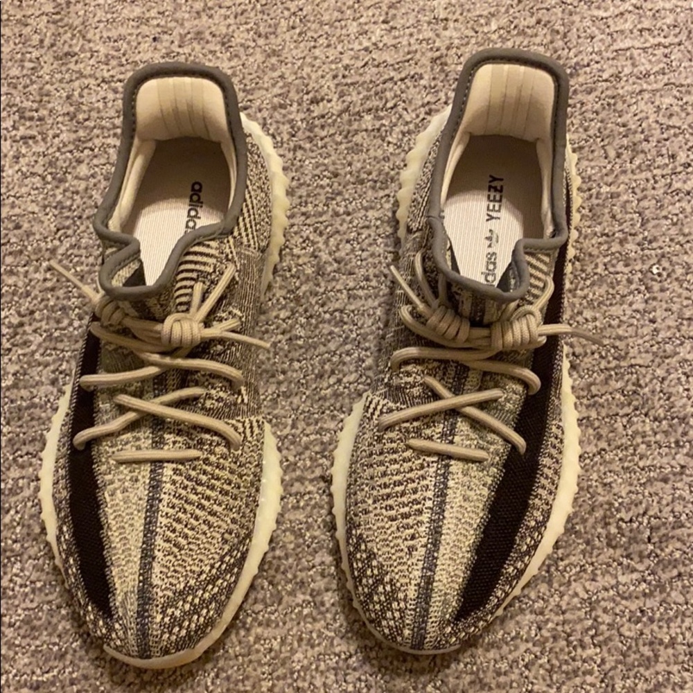 Yeezy boost zyons